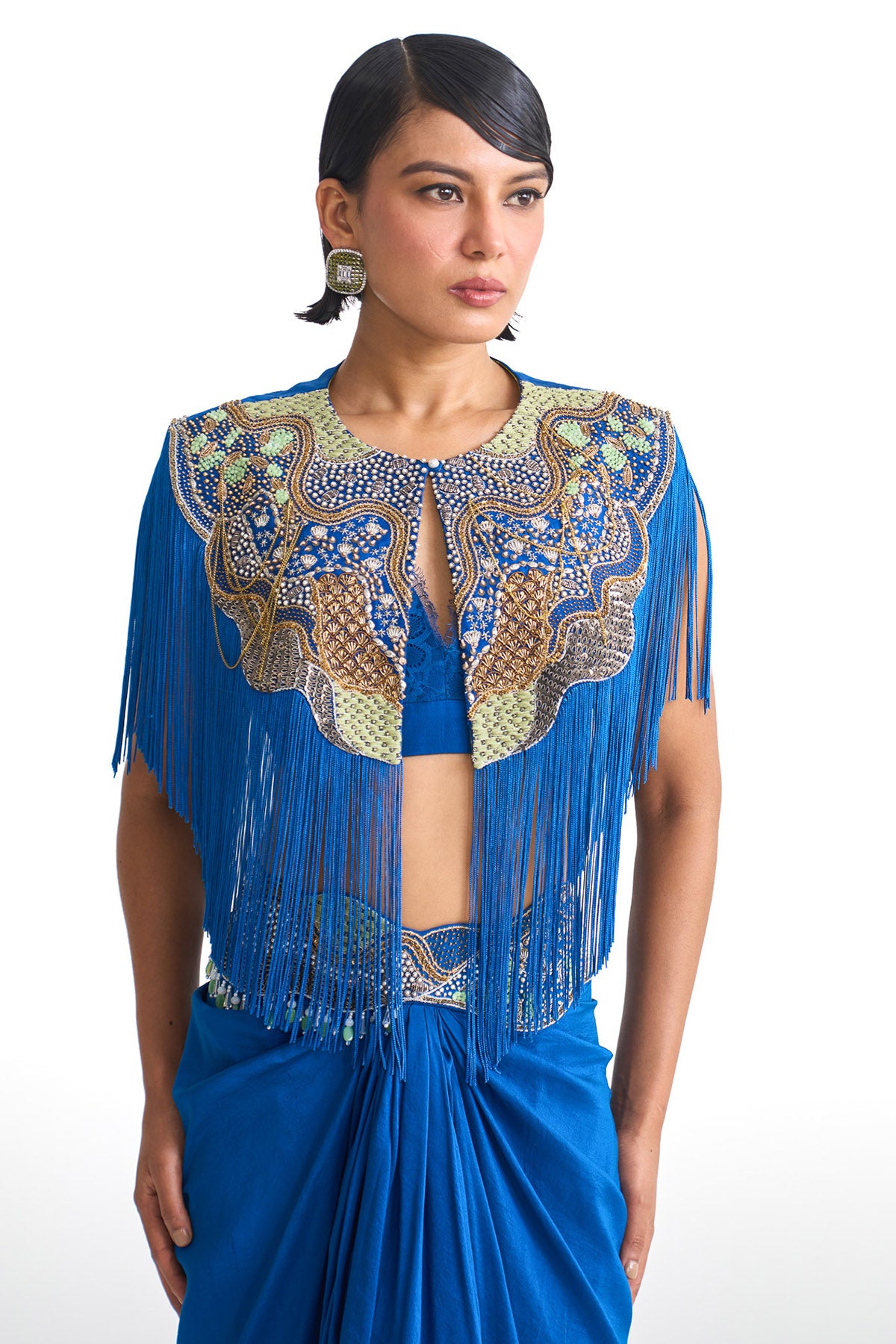Silver sea fringes collar set