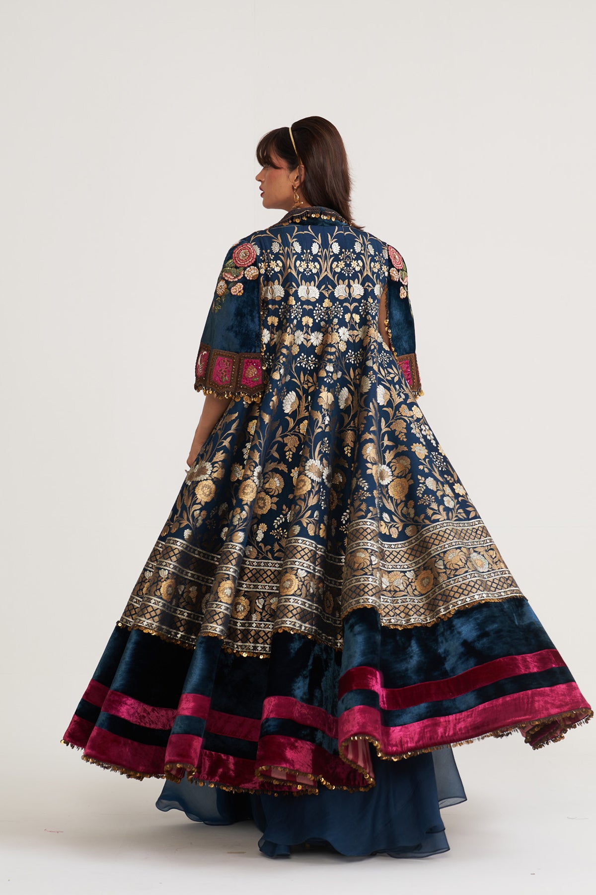 Long jacket skirt set