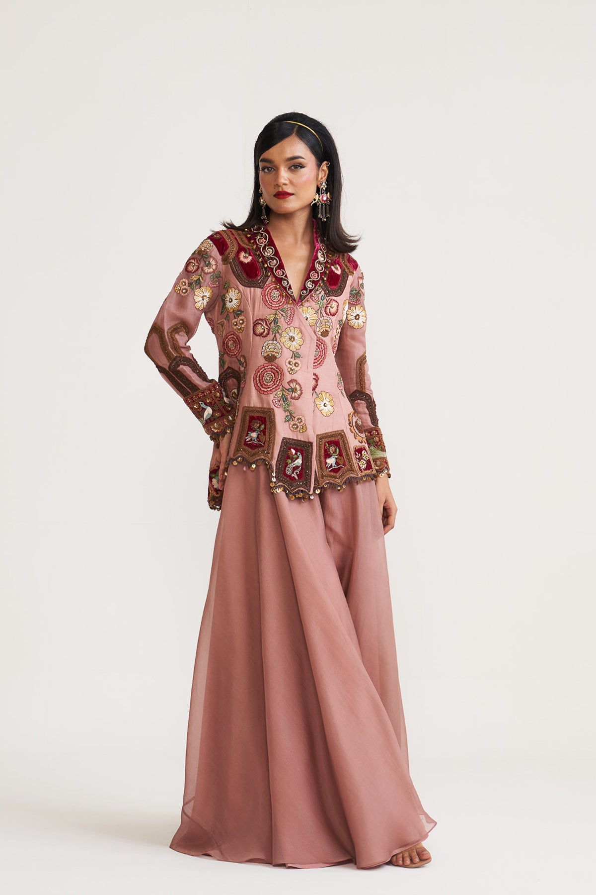 Heavy jacket and sharara set