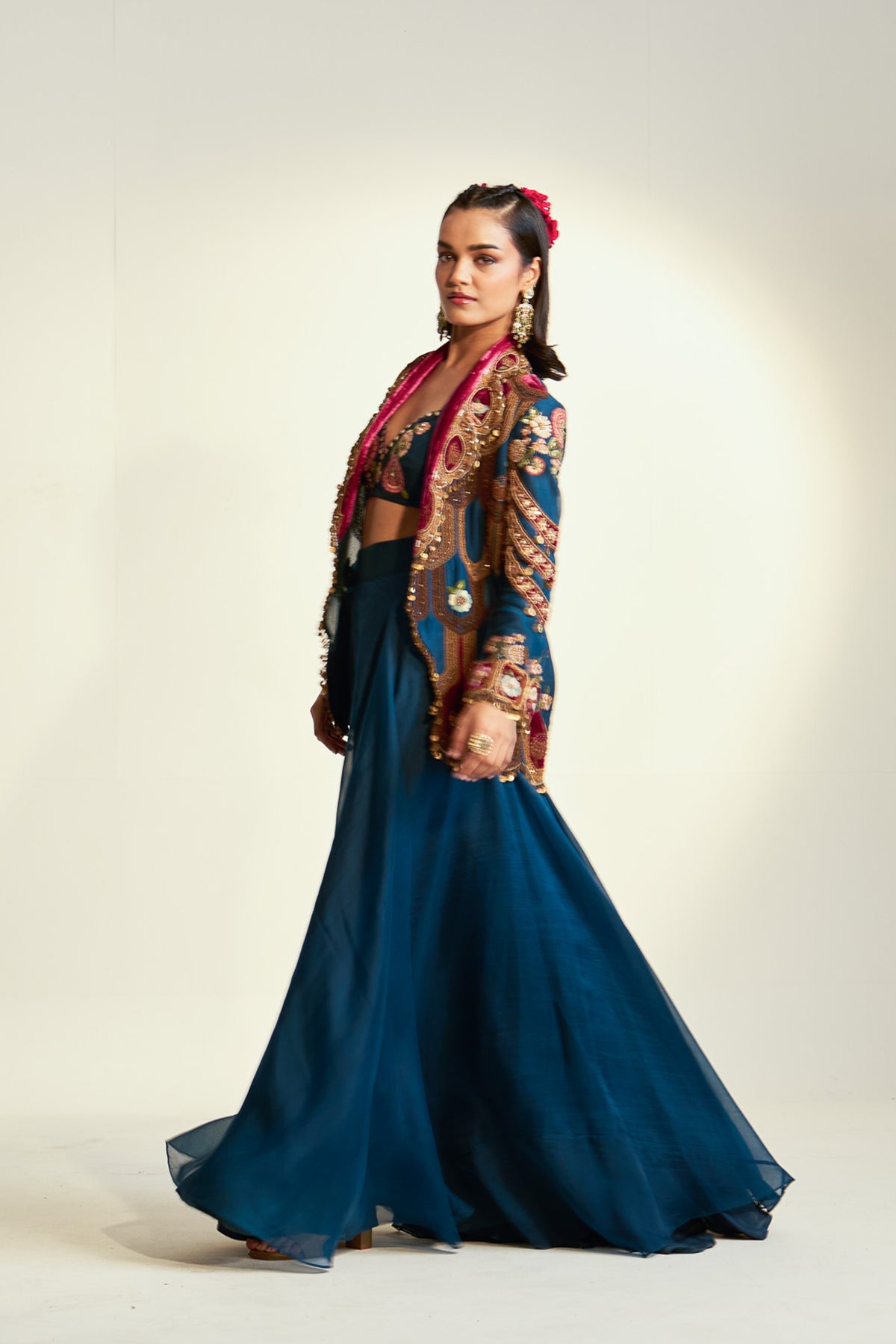 Scallop jacket and sharara set