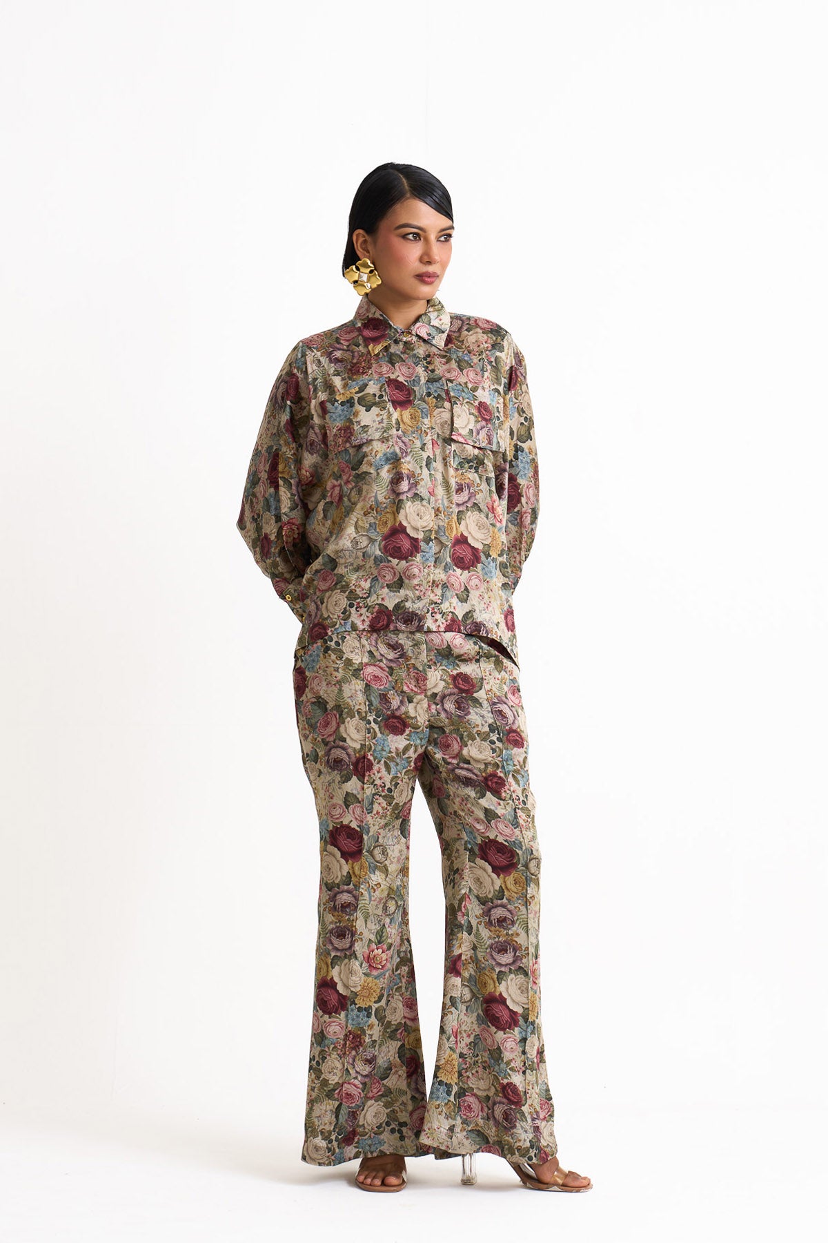 Vintage romance patch pocket shirt