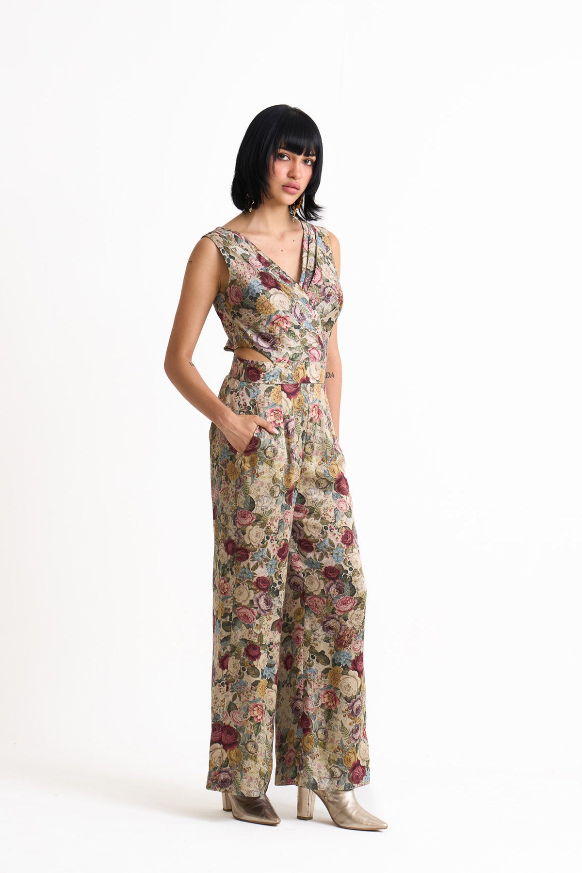 Vintage romance v neck cutout jumpsuit