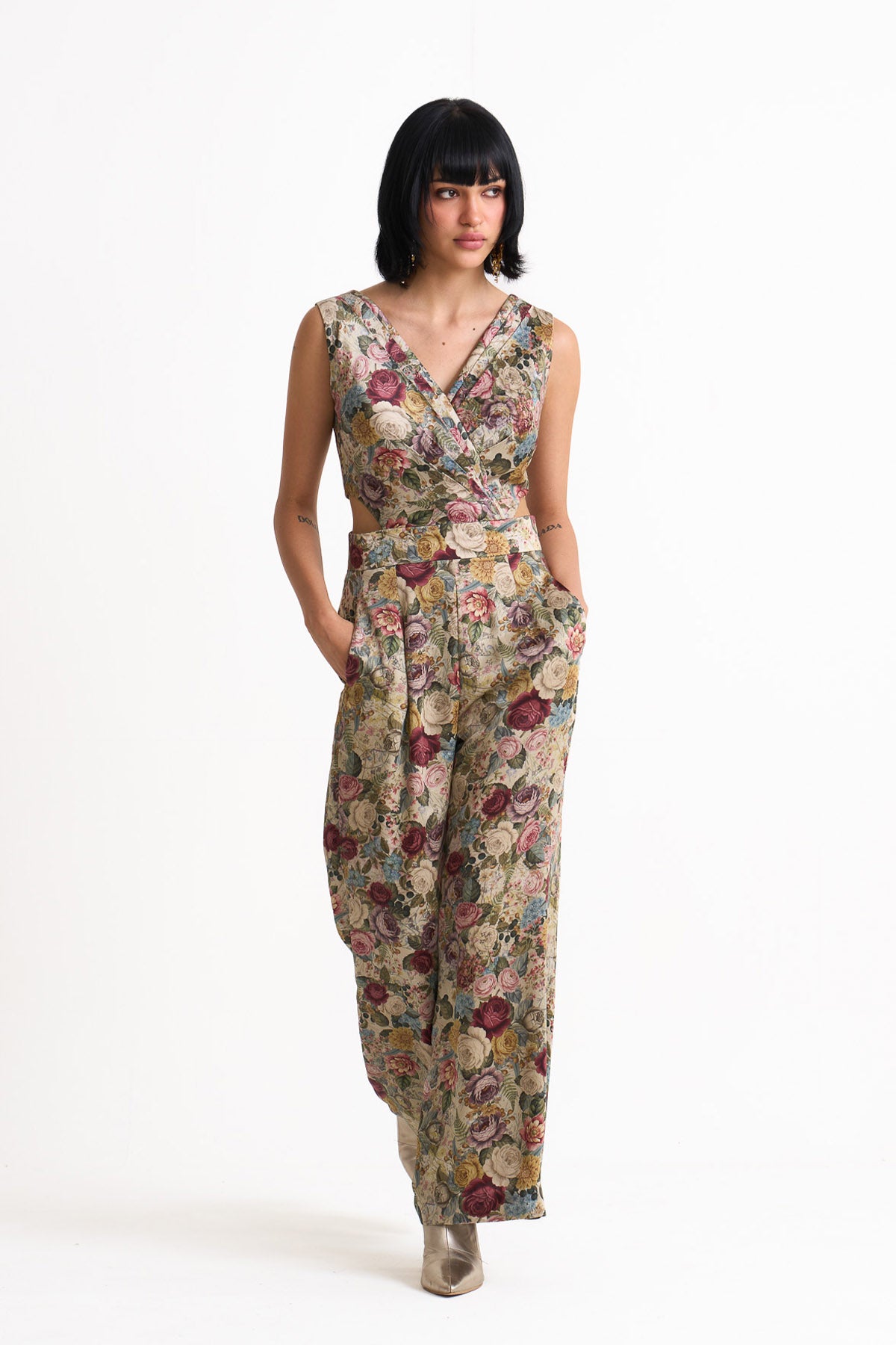 Vintage romance v neck cutout jumpsuit