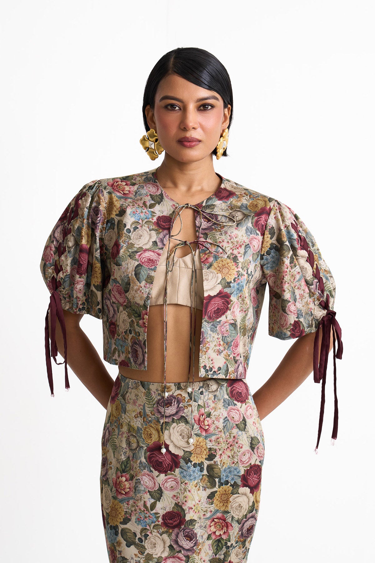 Vintage romance front open top