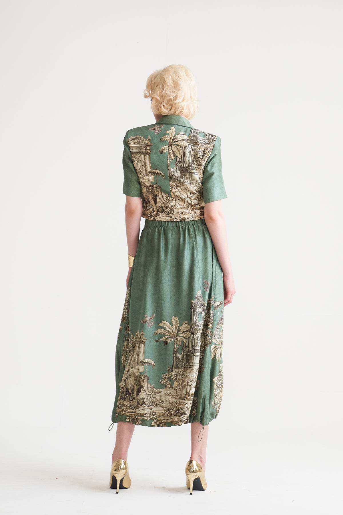 Bottom gather detail skirt