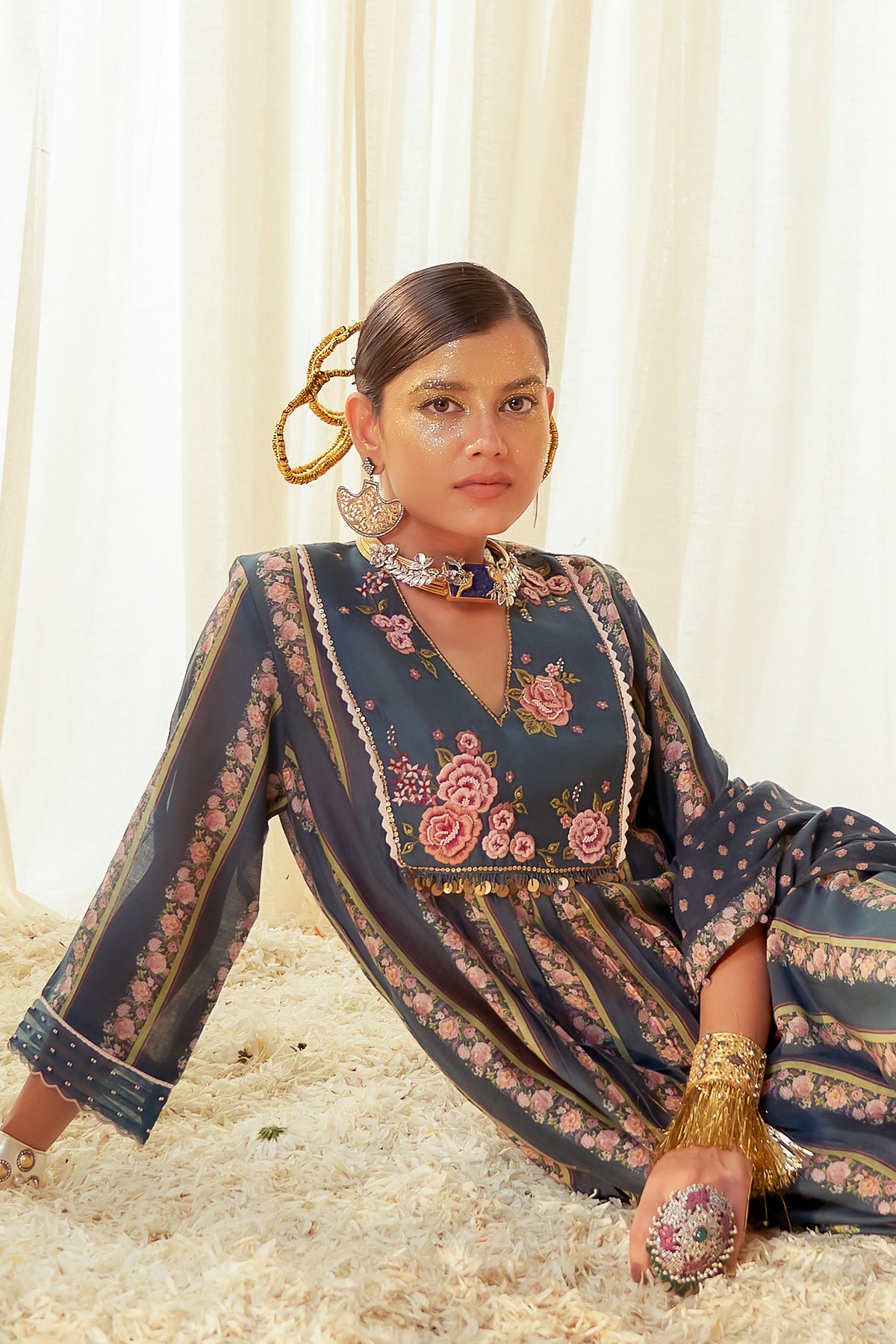 Chandni Floral Kurta Set (Blue)