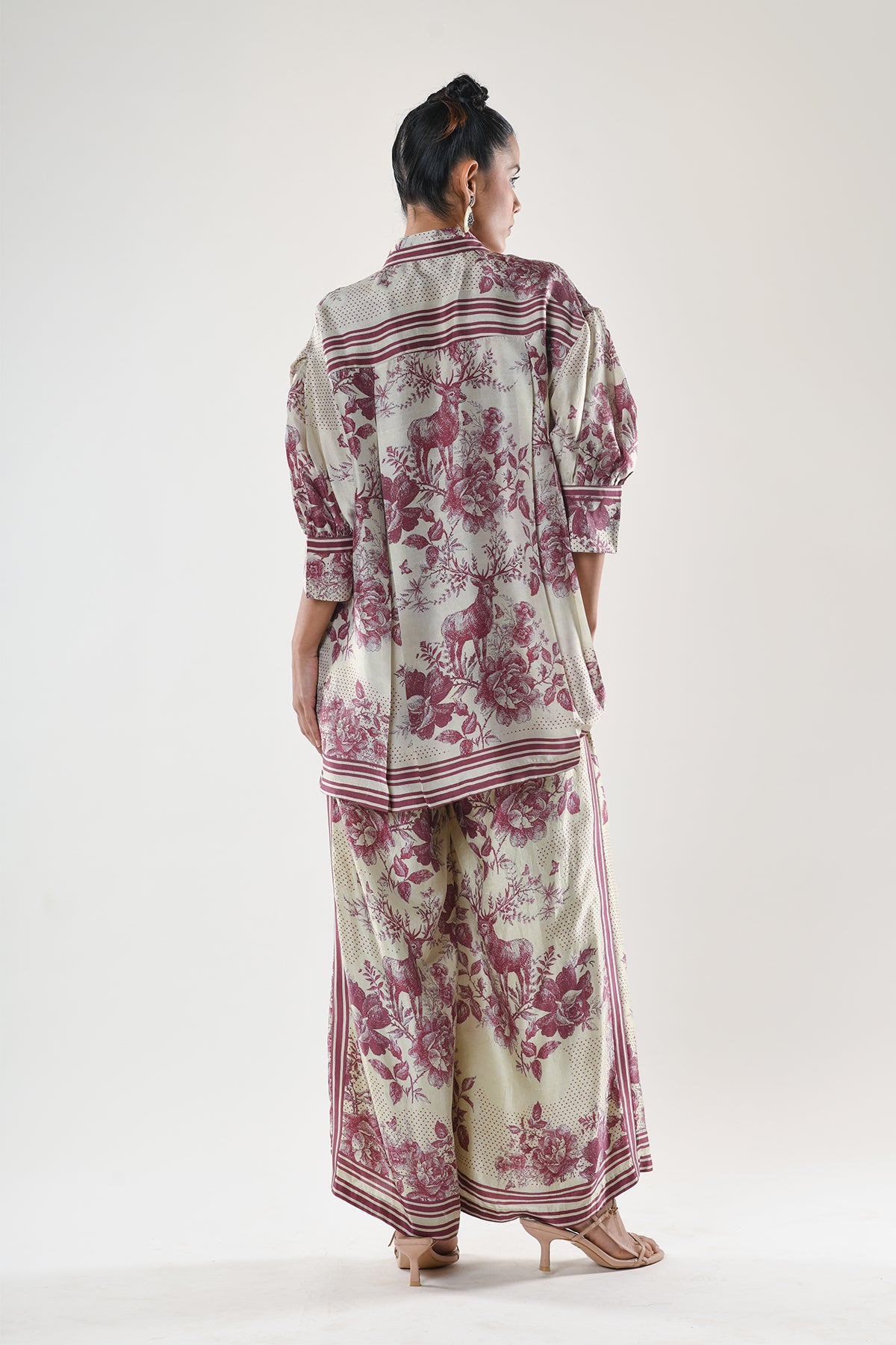 yoke pleated boxy shirt
