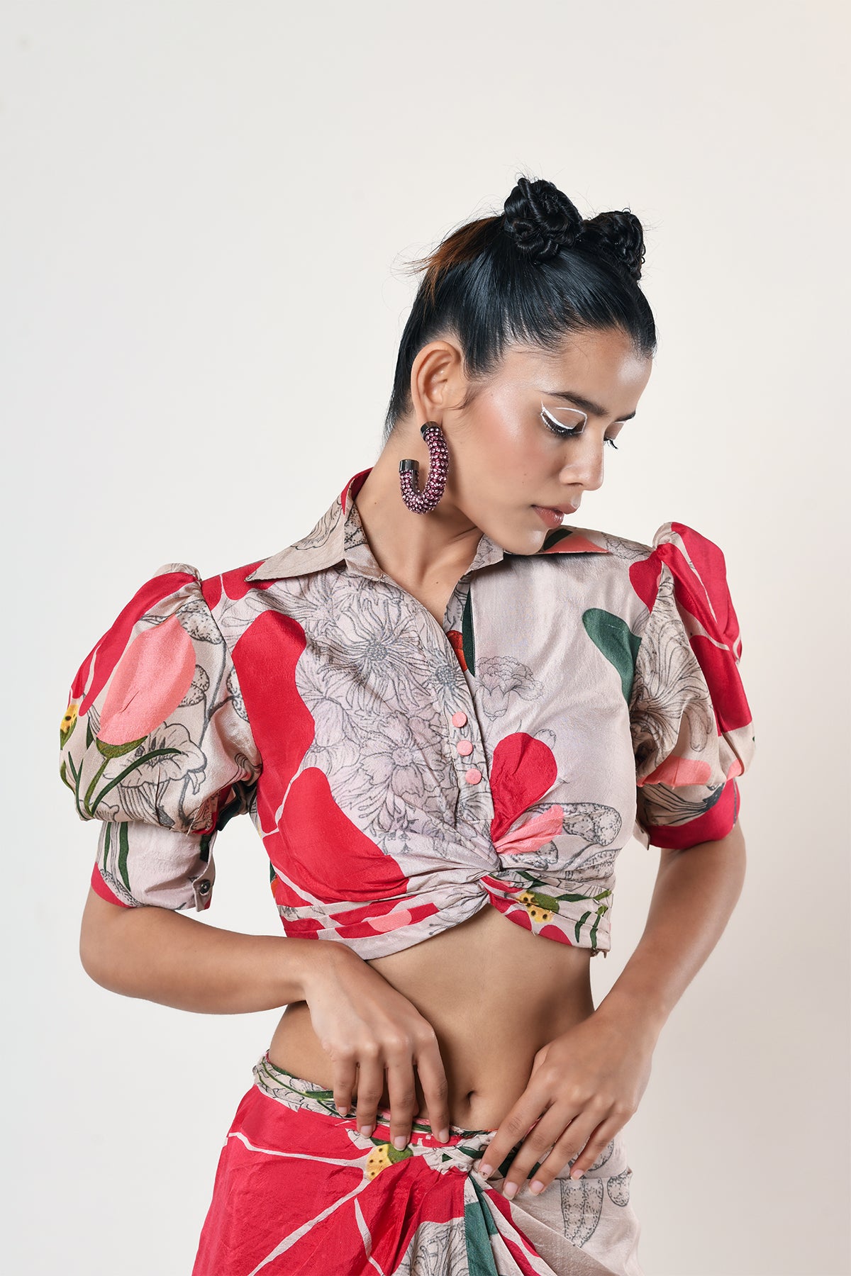 Twisted crop shirt