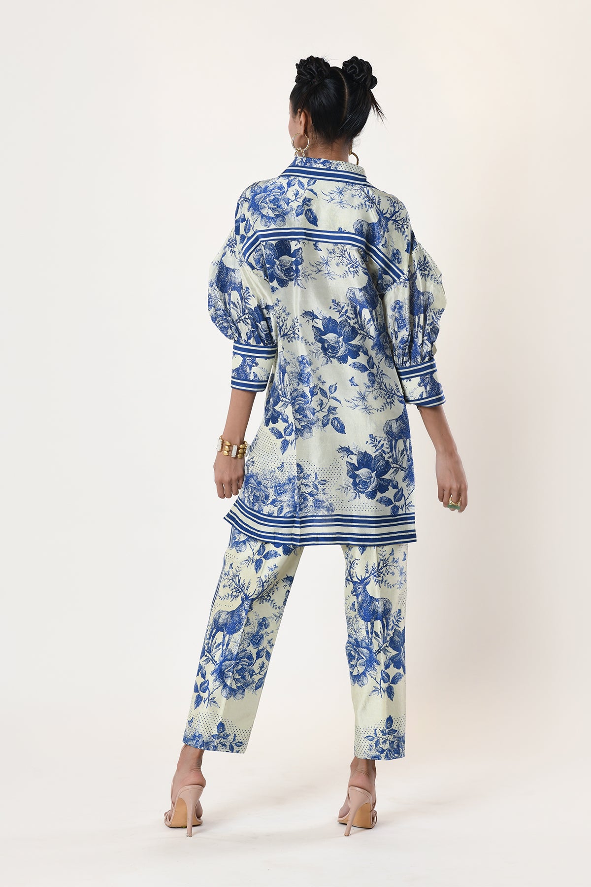 yoke pleated boxy shirt